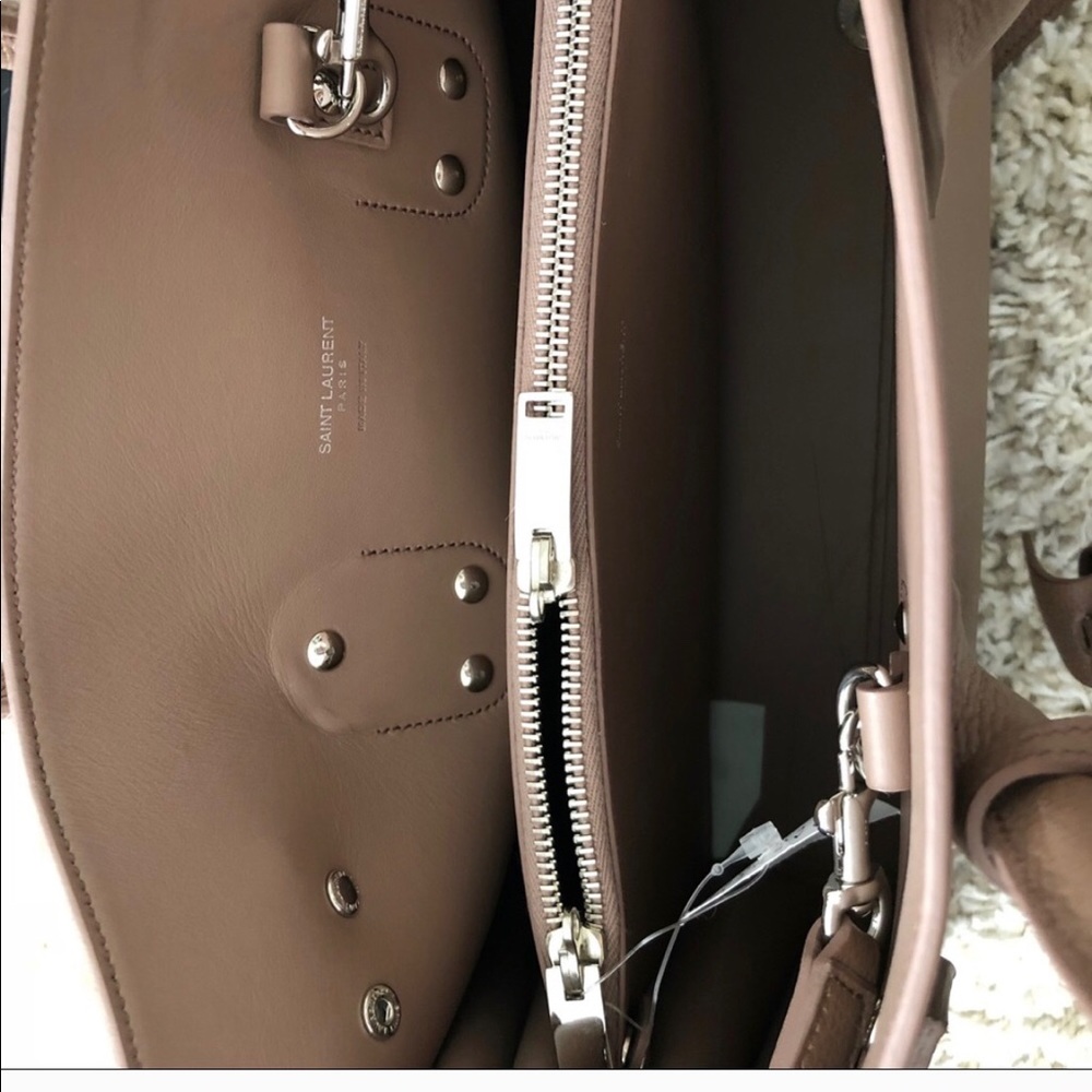 Yves Saint Laurent Mauve Leather Sac De Jour Shoulder Bag - Picture 7 of 13